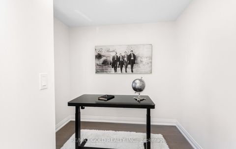 Photo 10 at 316 Ellerslie Avenue, Willowdale West, Toronto
