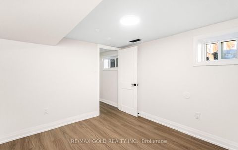 Photo 43 at 316 Ellerslie Avenue, Willowdale West, Toronto