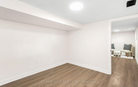 Photo 44 at 316 Ellerslie Avenue, Willowdale West, Toronto