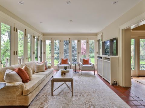 Photo 10 at 139 Hudson Drive, Moore Park, Toronto