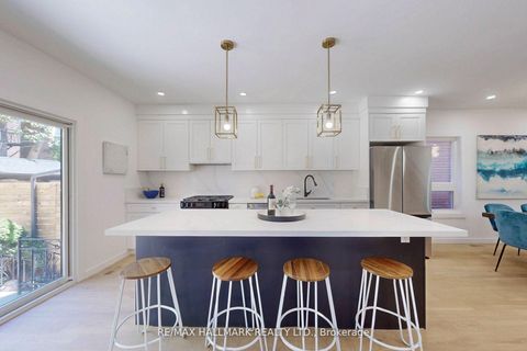 Photo 9 at 13 Ferrier Avenue, Danforth, Toronto Photo 9 at 13 Ferrier Avenue, Danforth, Toronto