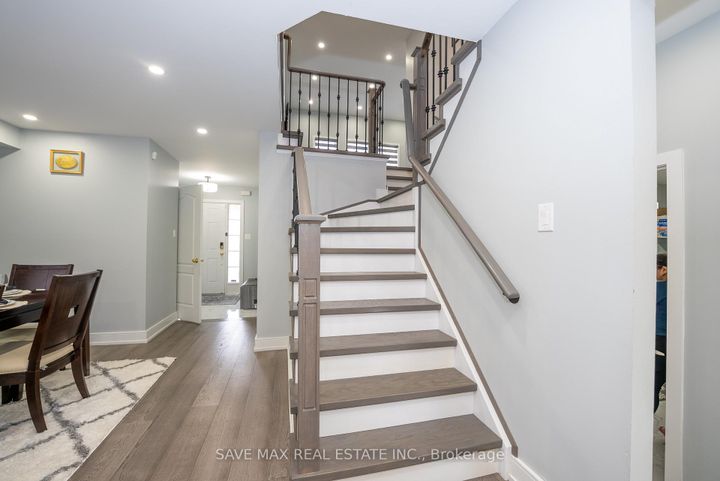 Photo 15 at 100 Crown Victoria Drive, Fletcher's Meadow, Brampton