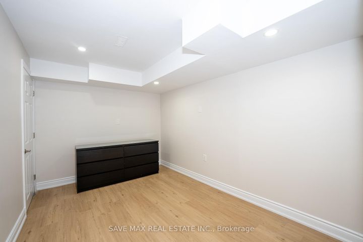 Photo 37 at 100 Crown Victoria Drive, Fletcher's Meadow, Brampton