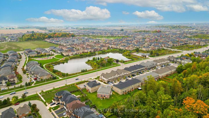 Photo 47 at 100 Crown Victoria Drive, Fletcher's Meadow, Brampton