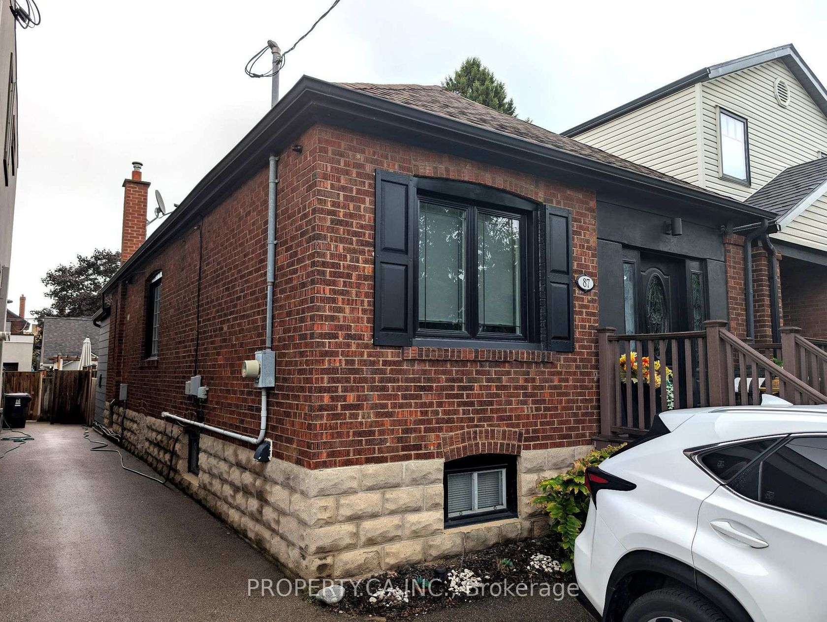 87 Fourth Street, New Toronto, Toronto 