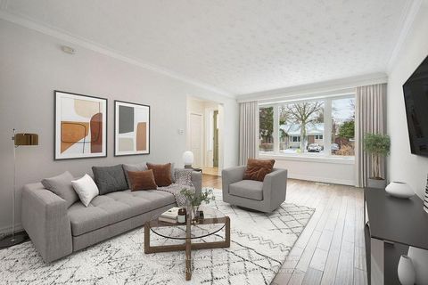 Photo 1 at 256 Zelda Crescent, Crosby, Richmond Hill