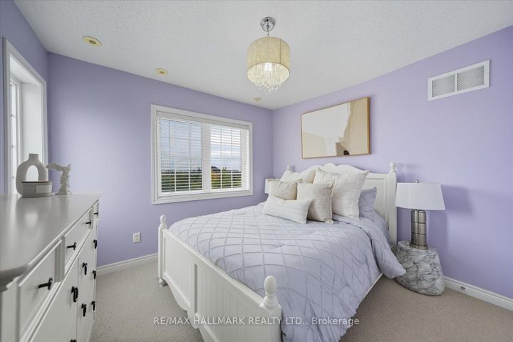 Photo 32 at 23 - 20 Greensborough Villag Circle, Greensborough, Markham