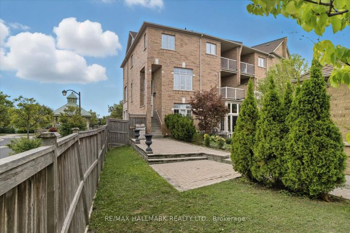 Photo 38 at 23 - 20 Greensborough Villag Circle, Greensborough, Markham