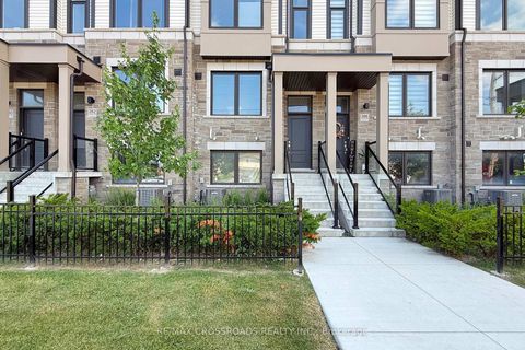 Photo 2 at 384 Okanagan Path, Donevan, Oshawa