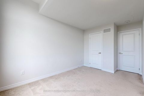 Photo 15 at 384 Okanagan Path, Donevan, Oshawa