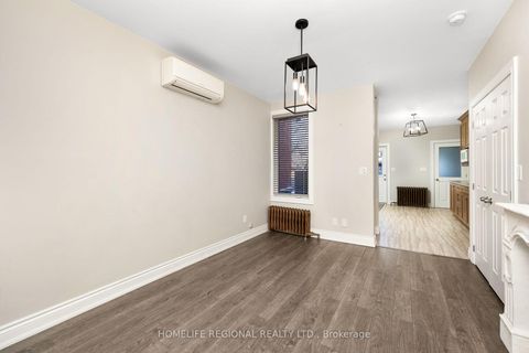 Photo 2 at 200 Roxton Road, Bellwoods, Toronto