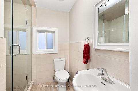 Photo 10 at 200 Roxton Road, Bellwoods, Toronto Photo 10 at 200 Roxton Road, Bellwoods, Toronto