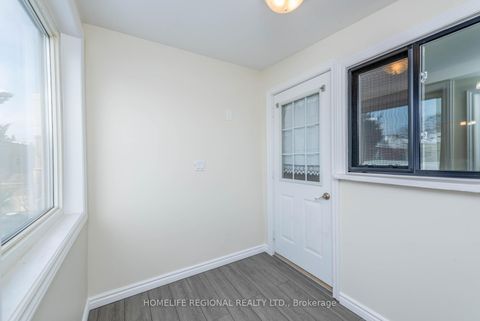 Photo 19 at 200 Roxton Road, Bellwoods, Toronto