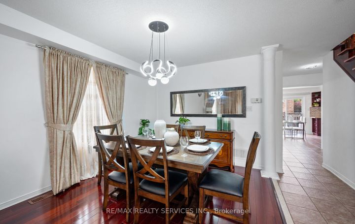 Photo 9 at 87 Queen Mary Drive, Fletcher's Meadow, Brampton