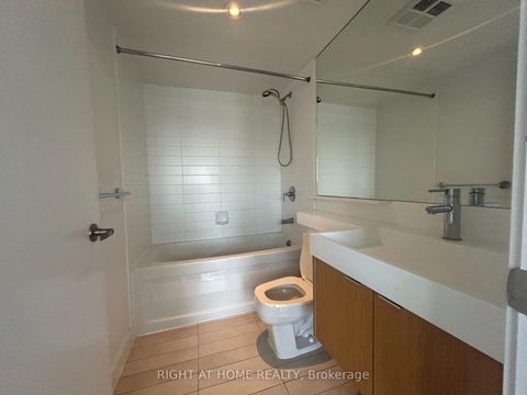 Photo 24 at 3702 - 25 Telegram Mews, Waterfront Communities C1, Toronto