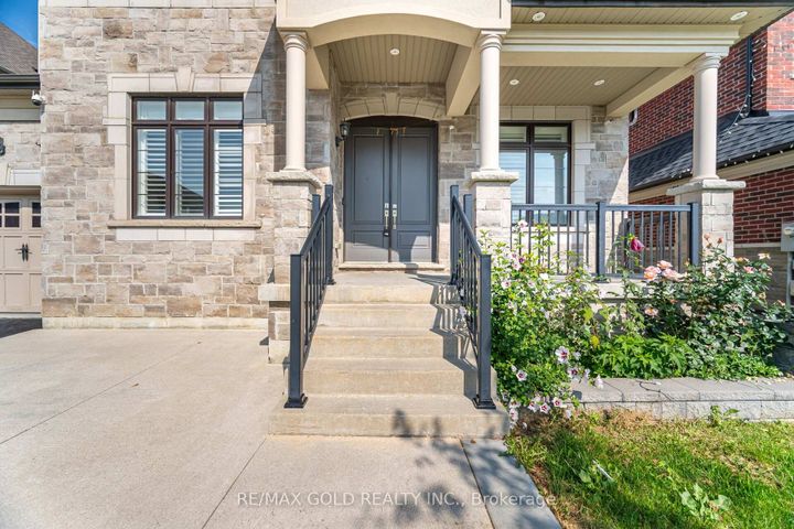 Photo 1 at 3 Sister Oreilly Road, Toronto Gore Rural Estate, Brampton