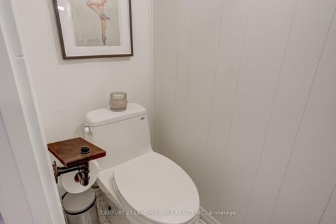 Photo 17 at 52 Green Lanes, City Centre West, Toronto