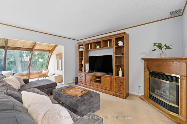 Photo 5 at 2425 Headon Forest Drive, Headon, Burlington