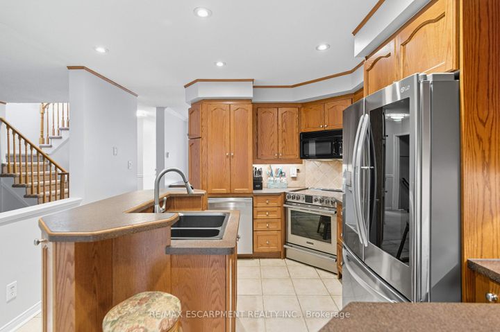 Photo 13 at 2425 Headon Forest Drive, Headon, Burlington