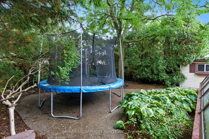 Photo 28 at 2425 Headon Forest Drive, Headon, Burlington