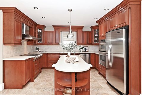 Photo 16 at 80 Cranberry Lane, Aurora Highlands, Aurora