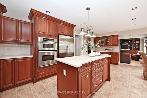 Photo 17 at 80 Cranberry Lane, Aurora Highlands, Aurora