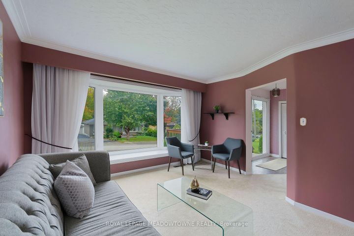 Photo 6 at 36 Hewson Crescent, Georgetown, Halton Hills