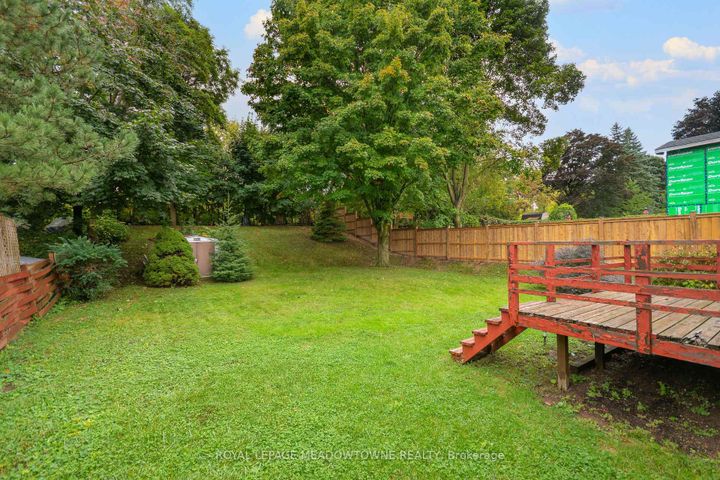 Photo 31 at 36 Hewson Crescent, Georgetown, Halton Hills