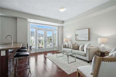 Photo 5 at 2570 Grand Oak Trail, WM Westmount, Oakville