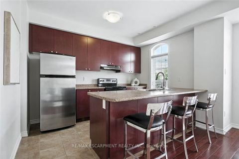 Photo 8 at 2570 Grand Oak Trail, WM Westmount, Oakville