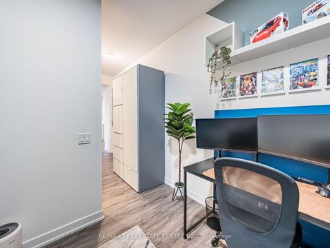 Photo 25 at 429 - 1787 St Clair Avenue W, Pellam Park, Toronto