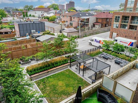 Photo 30 at 429 - 1787 St Clair Avenue W, Pellam Park, Toronto
