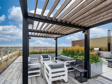 Photo 33 at 429 - 1787 St Clair Avenue W, Pellam Park, Toronto