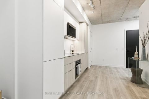 Photo 11 at 401 - 28 Eastern Avenue, Moss Park, Toronto