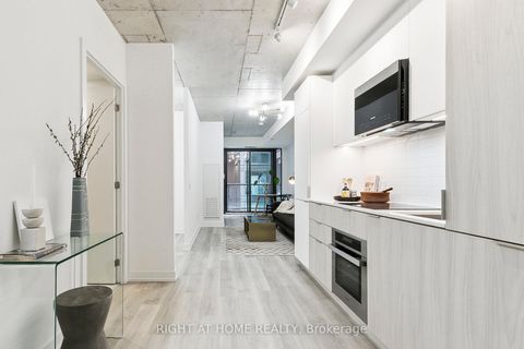 Photo 13 at 401 - 28 Eastern Avenue, Moss Park, Toronto