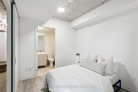 Photo 19 at 401 - 28 Eastern Avenue, Moss Park, Toronto