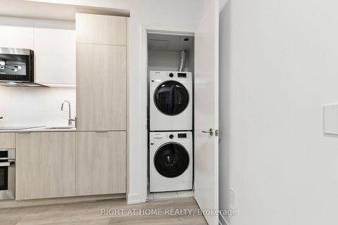 Photo 27 at 401 - 28 Eastern Avenue, Moss Park, Toronto Photo 27 at 401 - 28 Eastern Avenue, Moss Park, Toronto