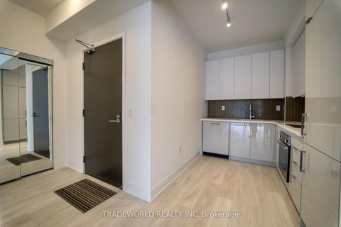 Photo 1 at 909 - 2908 Highway 7, Concord, Vaughan