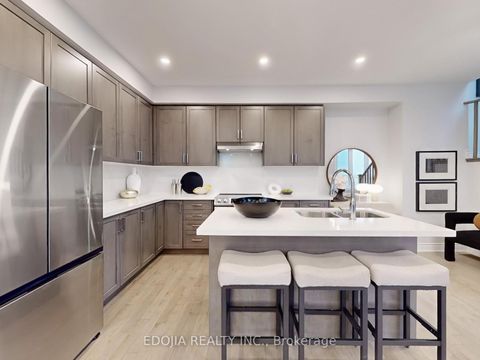 Photo 8 at 10 Pevensey Lane, Angus Glen, Markham