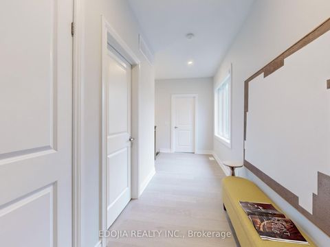 Photo 15 at 10 Pevensey Lane, Angus Glen, Markham