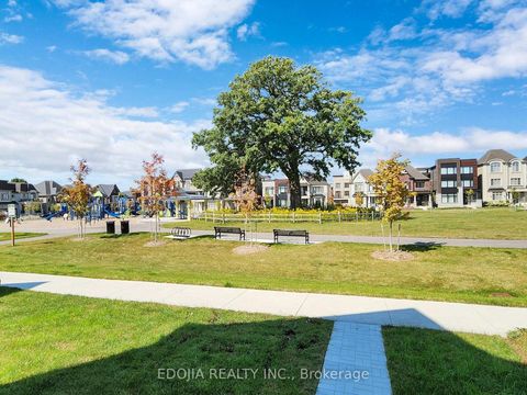 Photo 31 at 10 Pevensey Lane, Angus Glen, Markham