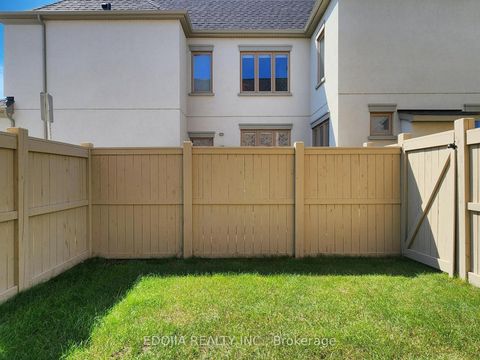 Photo 36 at 10 Pevensey Lane, Angus Glen, Markham