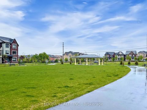 Photo 43 at 10 Pevensey Lane, Angus Glen, Markham