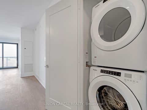 Photo 16 at 418 - 118 Merchants Wharf Avenue, Waterfront Communities C8, Toronto