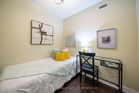 Photo 9 at 1116 - 31 Bales Avenue, Willowdale East, Toronto