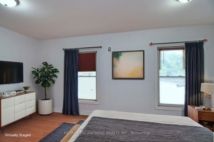 Photo 18 at 122 Evans Street, Landsdale, Hamilton