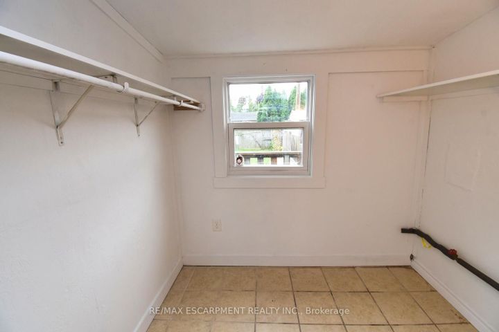 Photo 26 at 122 Evans Street, Landsdale, Hamilton