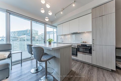 Photo 8 at 923 - 15 Queens Quay E, Waterfront Communities C8, Toronto