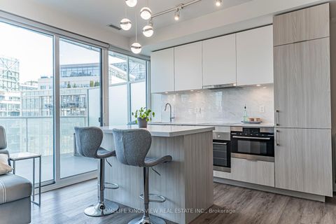 Photo 10 at 923 - 15 Queens Quay E, Waterfront Communities C8, Toronto