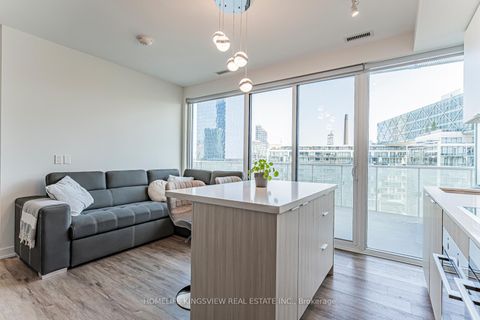 Photo 16 at 923 - 15 Queens Quay E, Waterfront Communities C8, Toronto